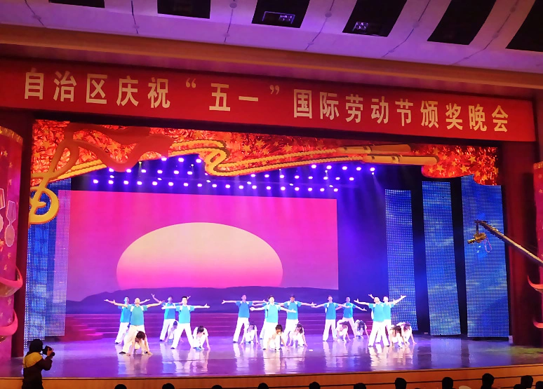 Ckgled Indoor Rental Full Color LED Display Screen LED for Advertising