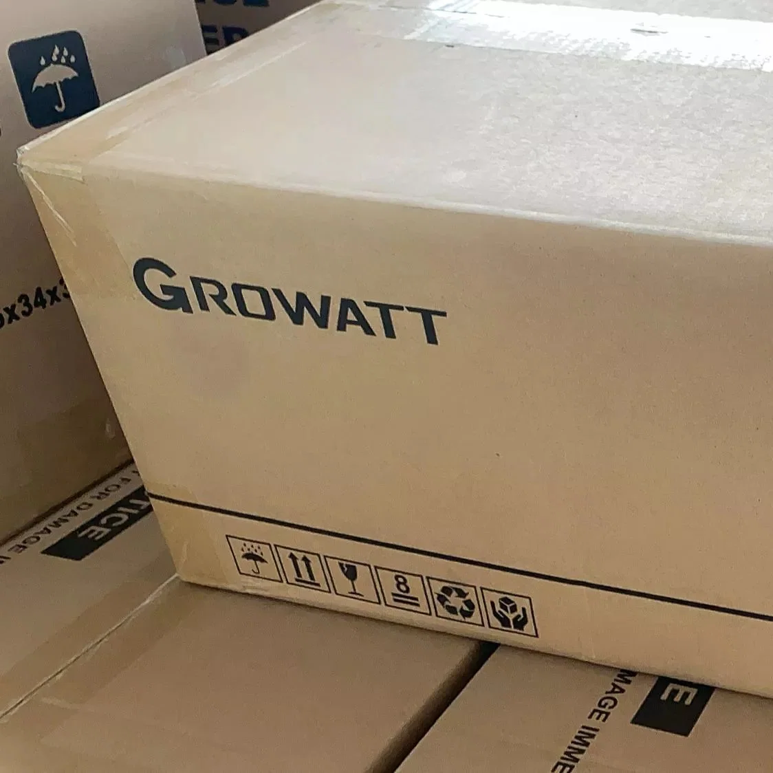 Лучшая цена 5 квт Growatt 5000W ВЫКЛ Grid Growatt Inversor SPF 5000es инвертор выкл. сетку для солнечной системы хранения данных