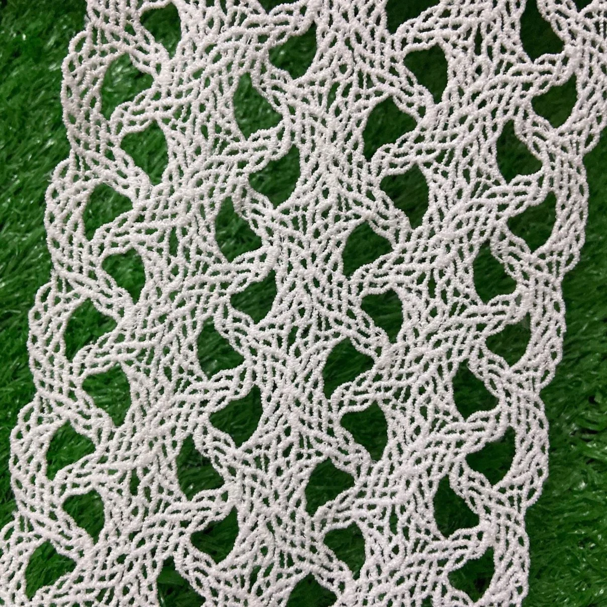 White Crochet Guipure Garment Water Soluble Lace with Polyester Material Embroidery Geo Chemical Lace