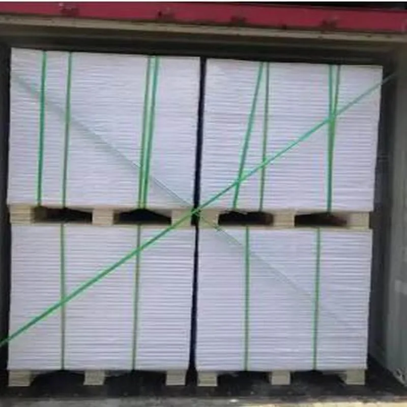 Papel satinado recubierto 200gsm 250gsm en paquete de rollo de hojas De fabricantes de China