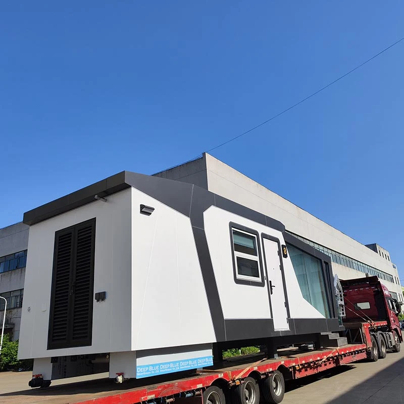 Prefabricated Light Steel Frame Tiny House on Wheels Glacier Hotel Unit