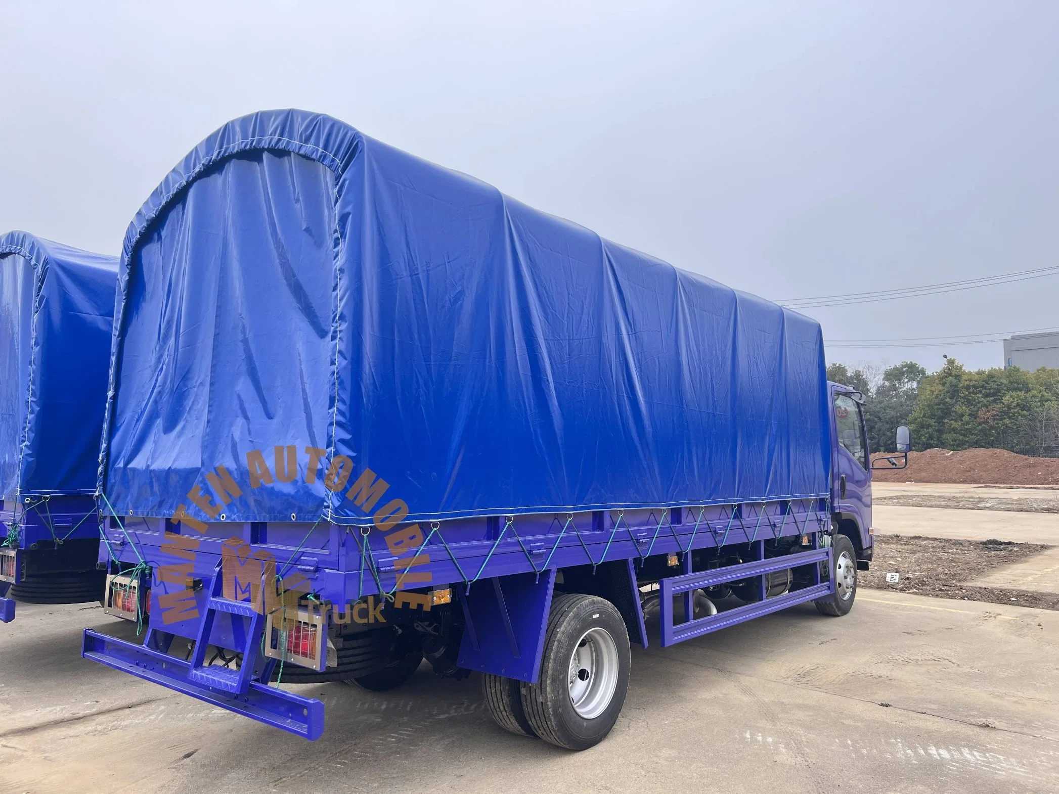 Isuzu FRR Elf 4khi 190HP 6T/7t/8t Truppentransporter Soldat Transport LKW zum Verkauf