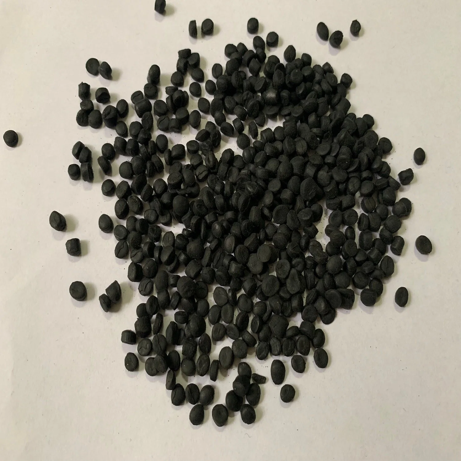 Raw Material PVC Granules Black PVC Granules for Safety Shoes Sole