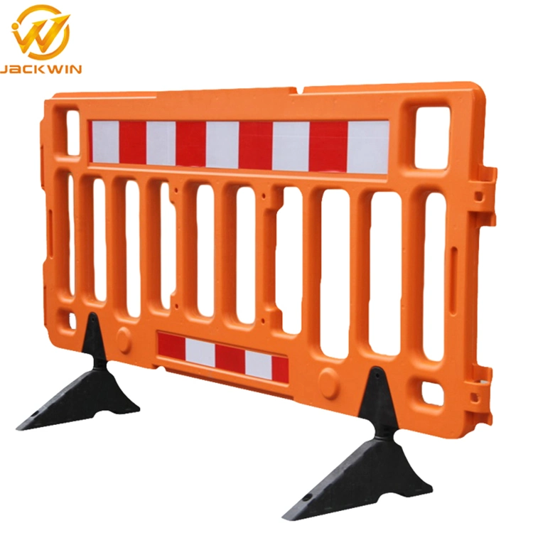 Plastic Racing Go Karting Barrier/Blowing Plastic Traffic Barrier Portable Safety Road Barrier