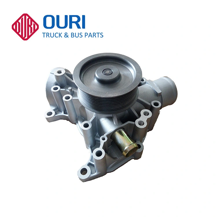 Camion Ouri à usage intensif 20833355 20834409 20997647 21417491 3801164 3801244 3801577 85003894 85009894 7420834409 7420997650 7485003894 pompe à eau pour Volvo Chariot