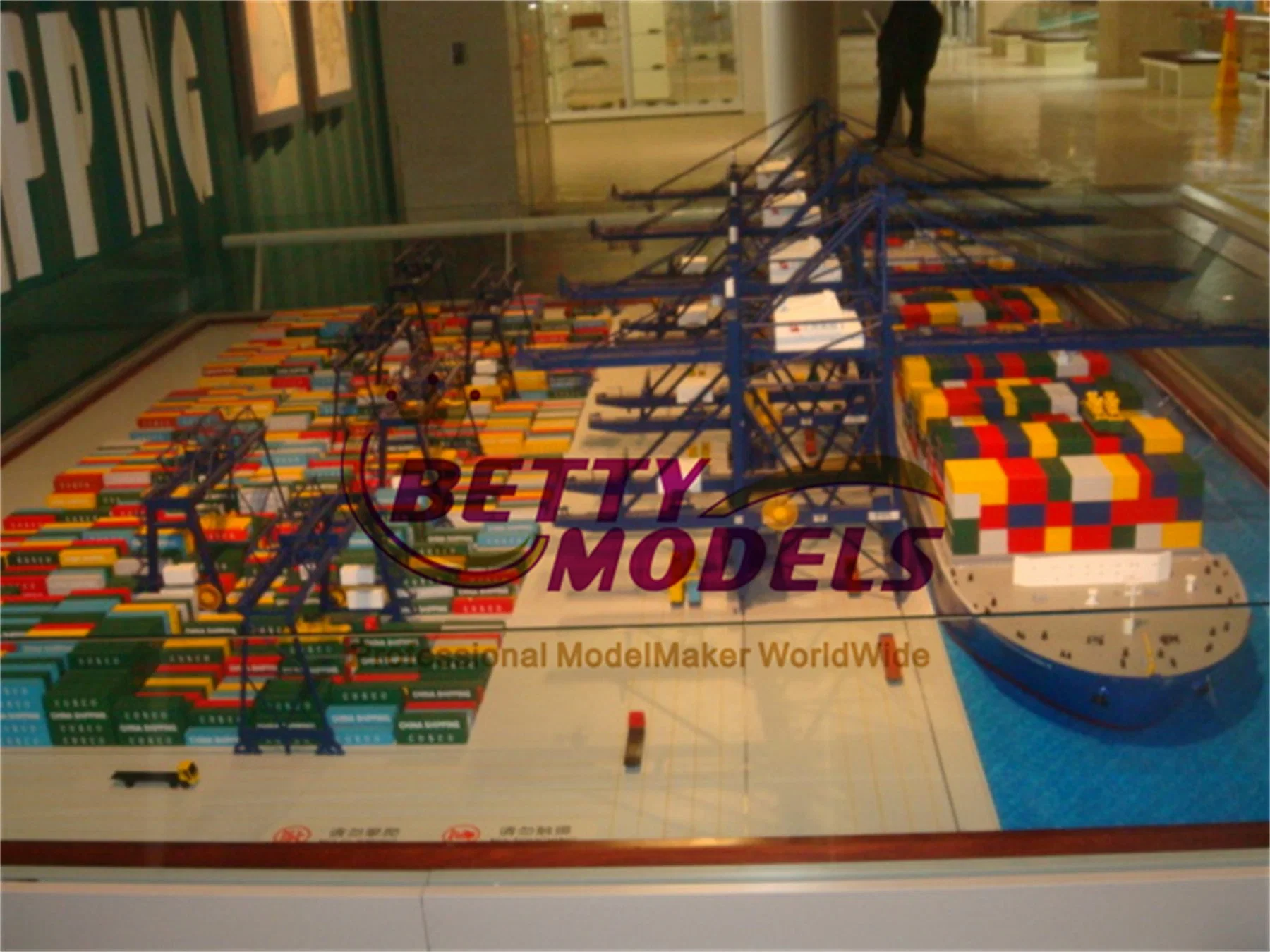 Famous of The Word Ship Port Exhibition Model