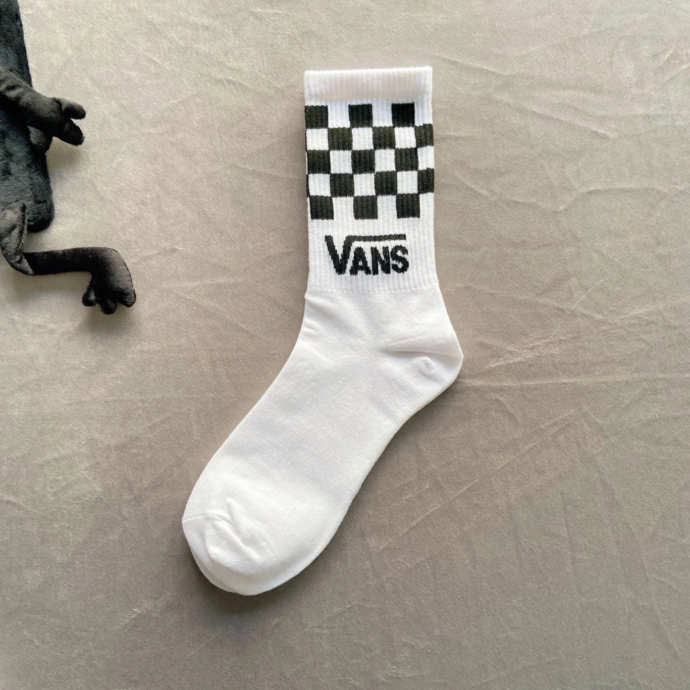 Wholesale of Vance High Tube Couple Fashion Sports Skateboard Socks