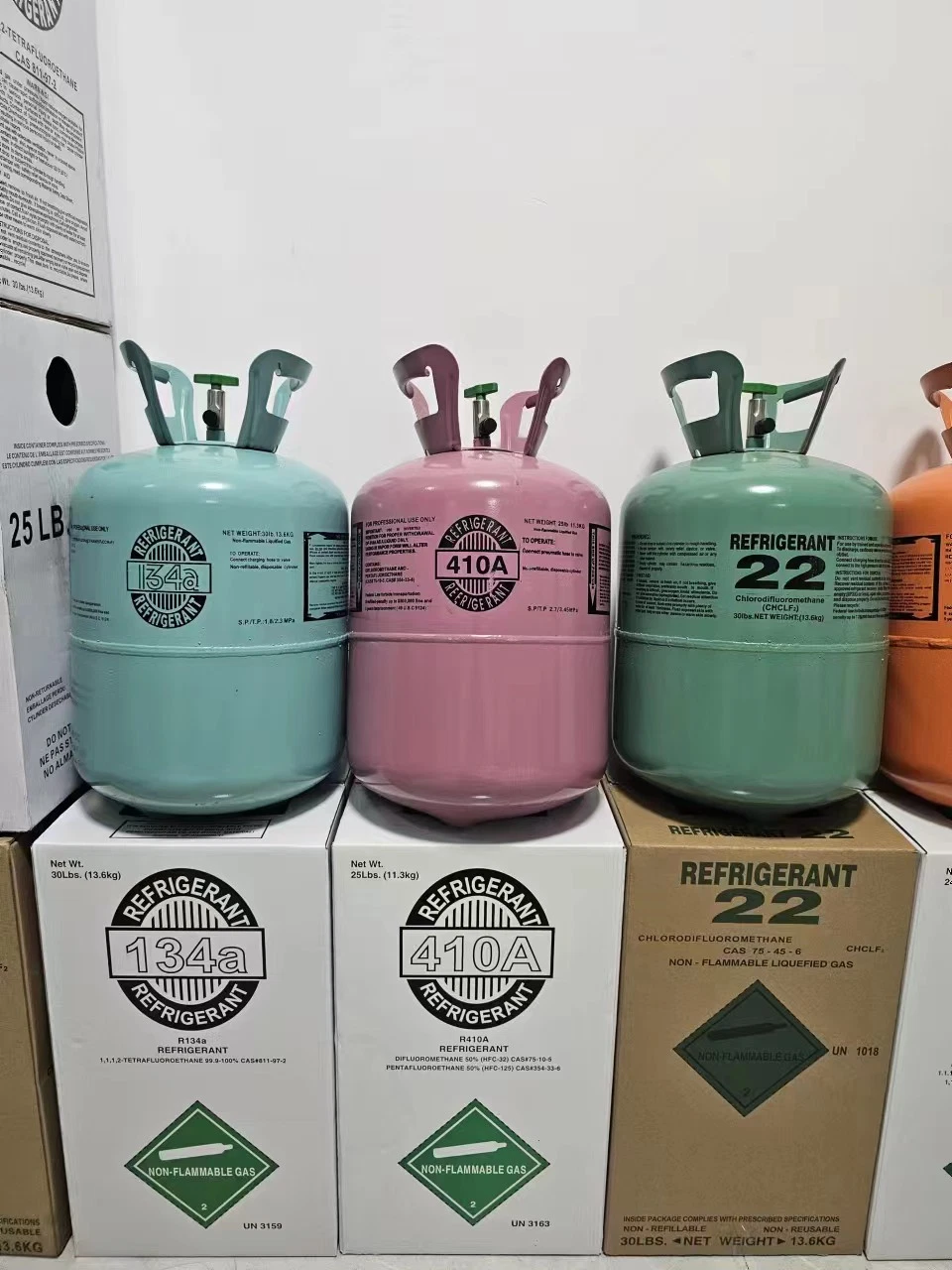 Hot Selling Good Quality R410A Refrigerante N. W: 11.3kg Refrigerant Gas