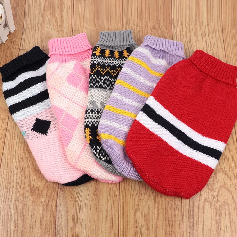 Factory Manufacturer Custom Winter Cotton Hand Crochet Knitted Cat Coats Pet Dog Clothes Sweater Clothing for Dog and Cats