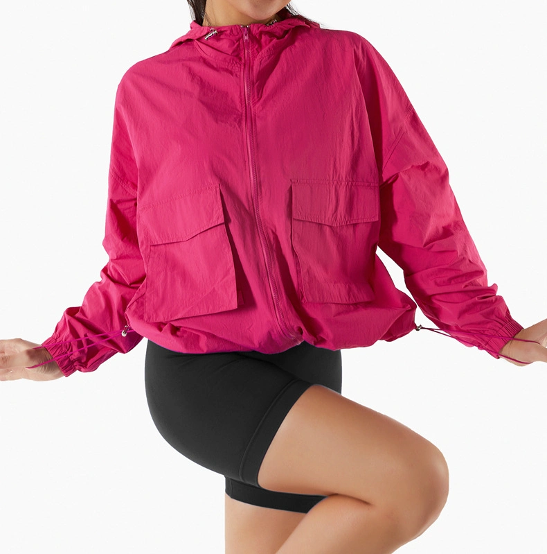 Vente en gros vêtements de gym lanterne manches longues hauts taille manteau plissé Sweat-shirt décontracté à capuche pour femmes Zipper