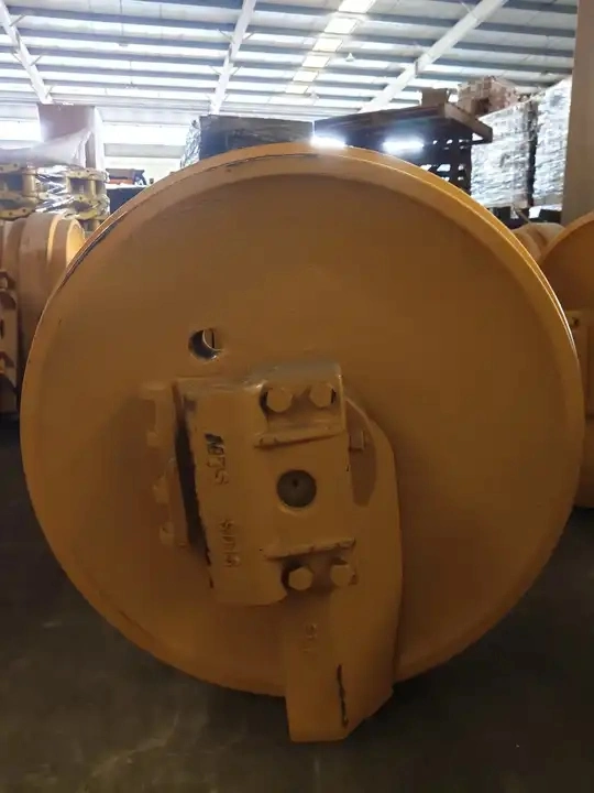Shantui SD32 Bulldozer Front Idler Roller Excavator Idler Wheel 15159727272