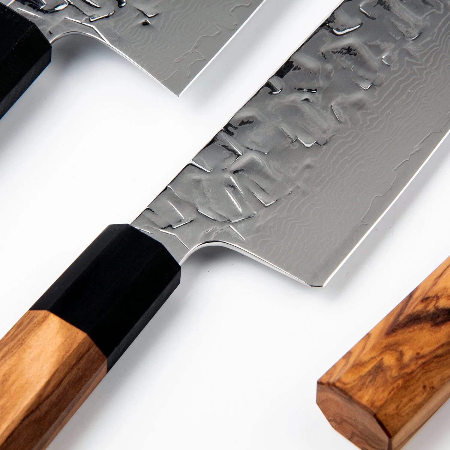 Couteau Damascus / Couteau japonais / Ensemble de couteaux de cuisine avec manche en bois d'olivier (SE-Z013)