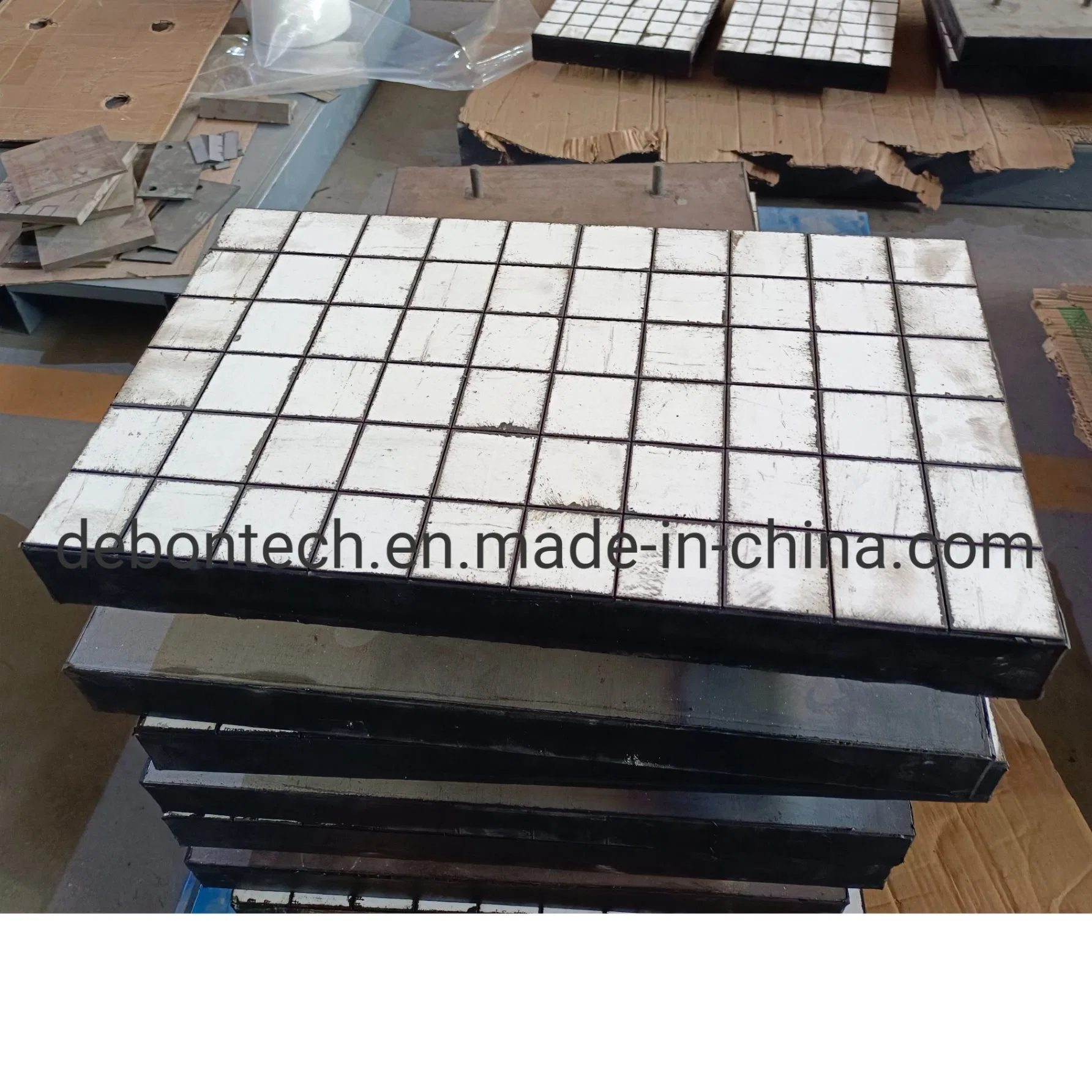 Conveyor Polyurethane Rubber Ceramic Lining with Steel Plate