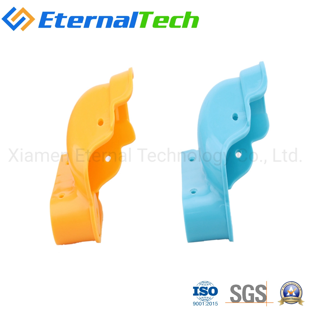 Custom Injection Molded Yellow and Blue Plastic Connectors