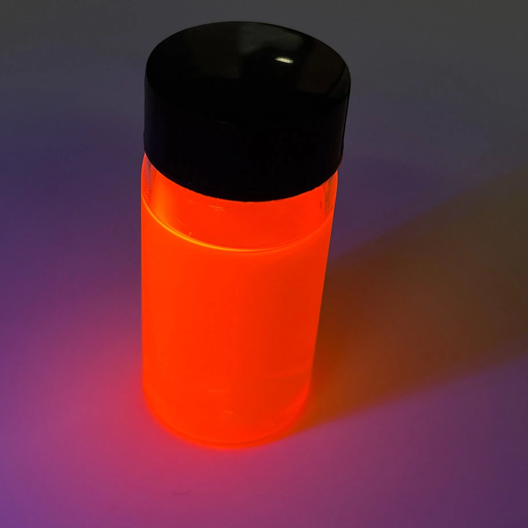 Microsphères fluorescentes à résolution temporelle utilisées pour la chromatographie par fluorescence