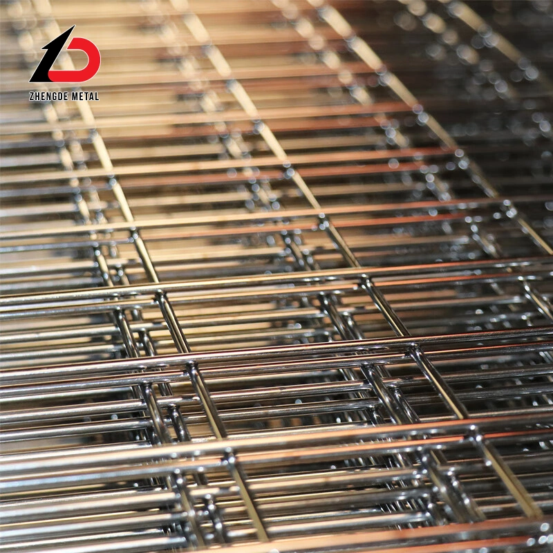 High quality/High cost performance  Electro Galvanized Factory Good Price 2"X2"X4'x100' Concrete Reinforcing Welded Wire Mesh