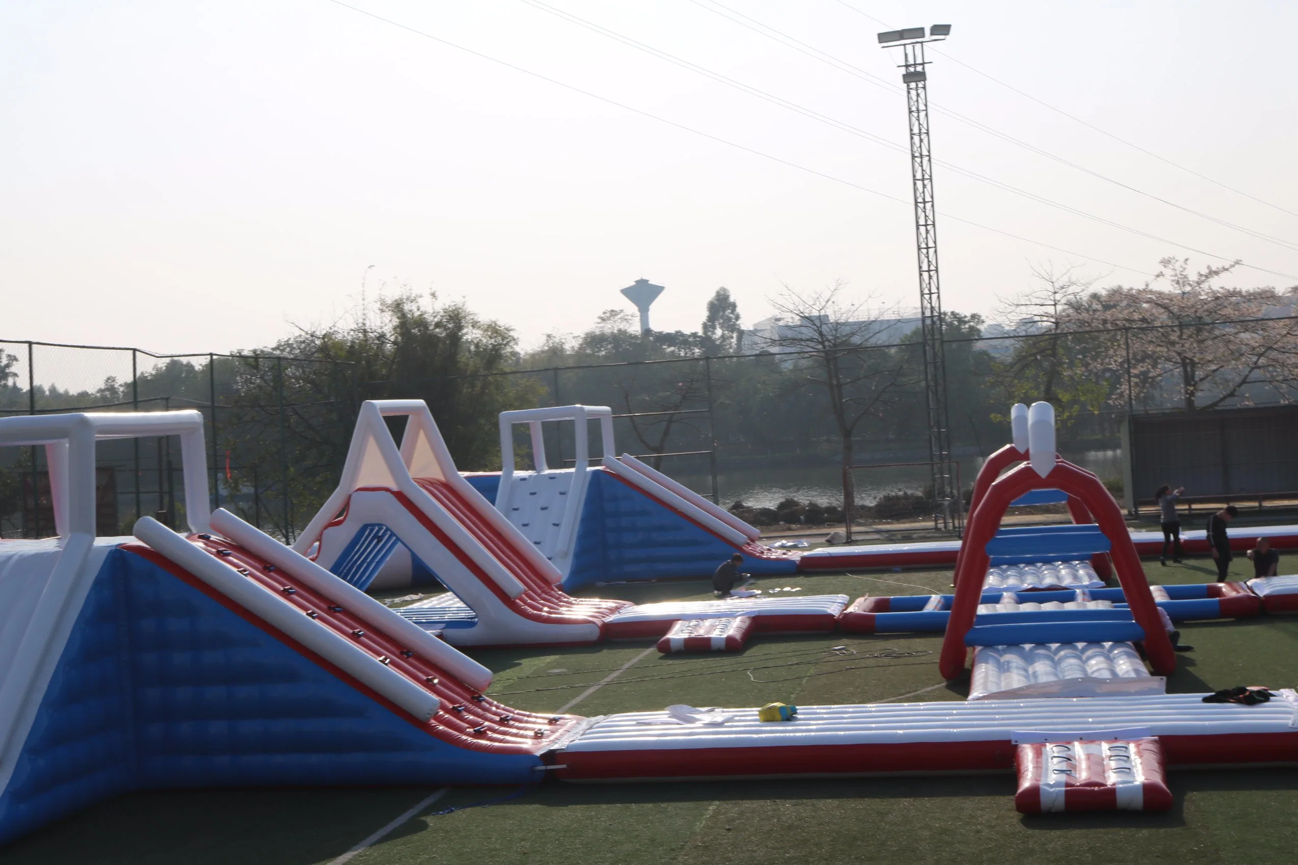 Almofada insuflável gigante Water Park Flutuante de água Parque infantil