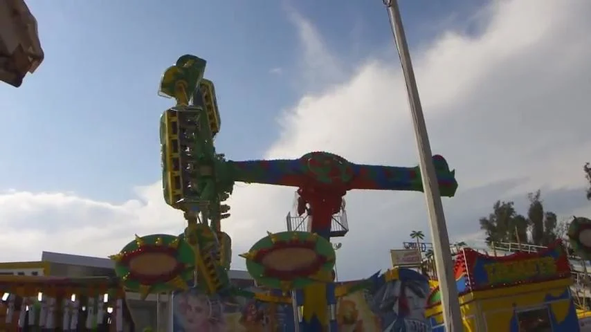 Children Playground Stimulate 16 People Flying Horse Amusement Park Equipment