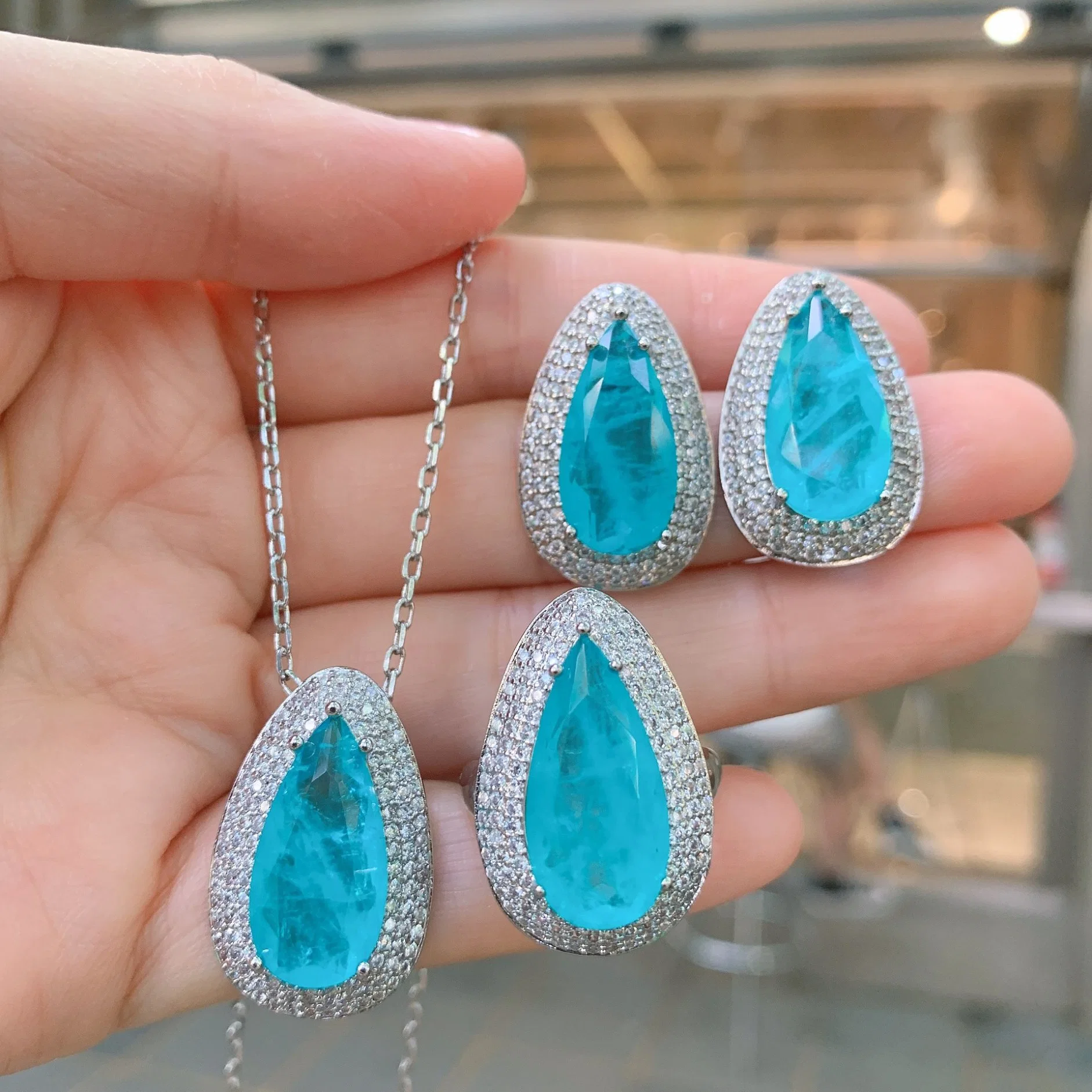 Populares gran gota de agua Paraiba Necklace&amp;Ring&amp;Earrings Necklace Set