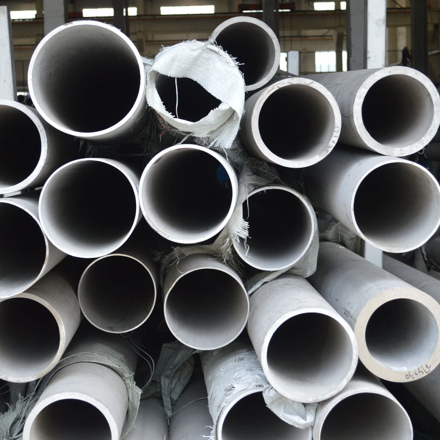 904L Stainless Steel Pipe Chinese Factory