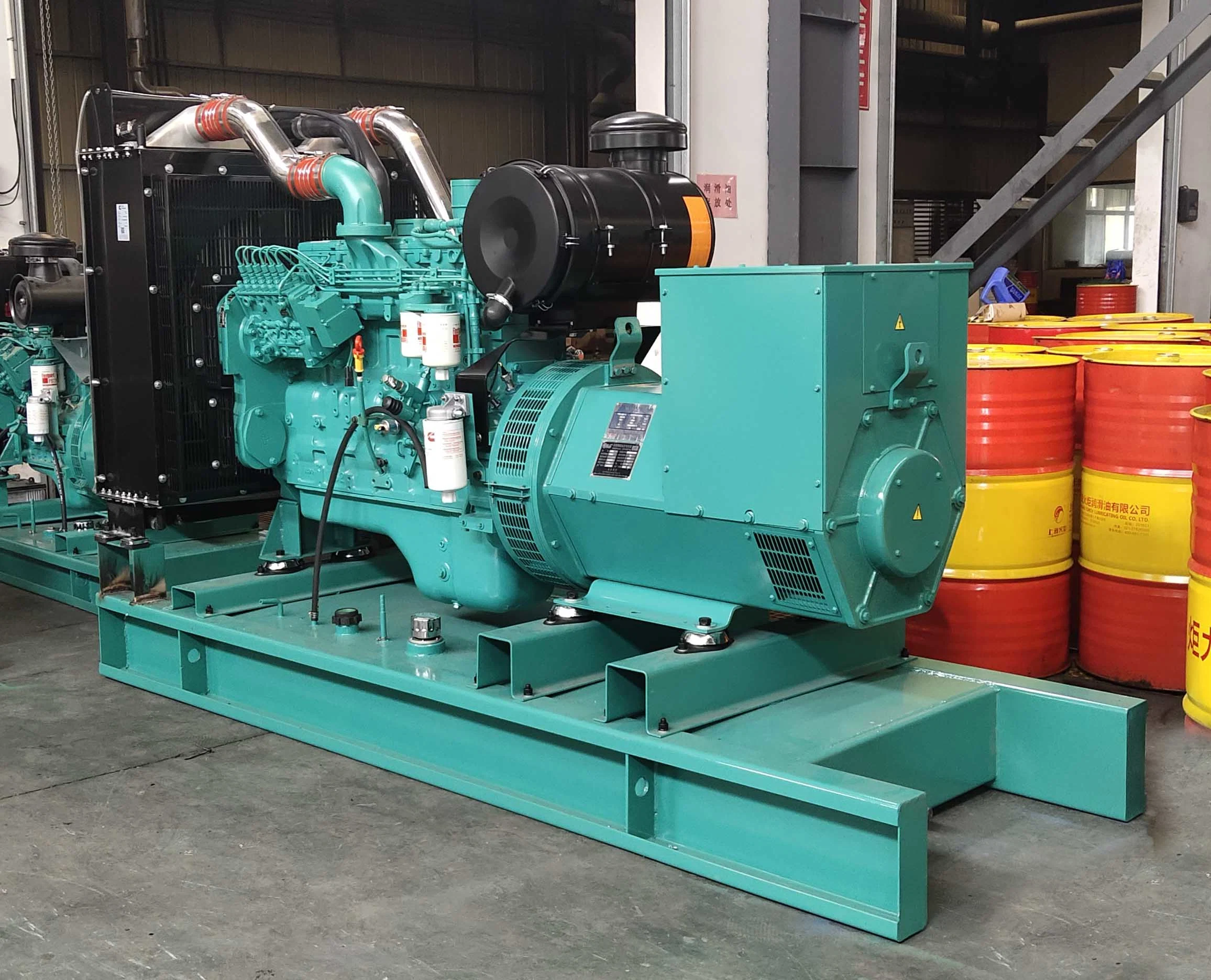 250kVA Génération d'énergie silencieuse 200kW avec moteur 6LTAA8.9-G2 180kW 250kW