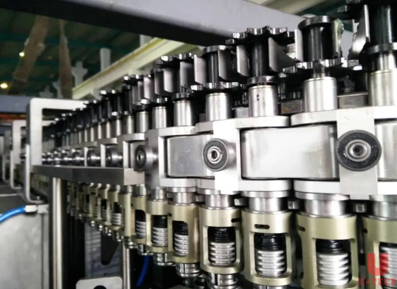 Combiblok Bottles Blowing Filling and Capping Machine, Pet Bottle Blowing Machine