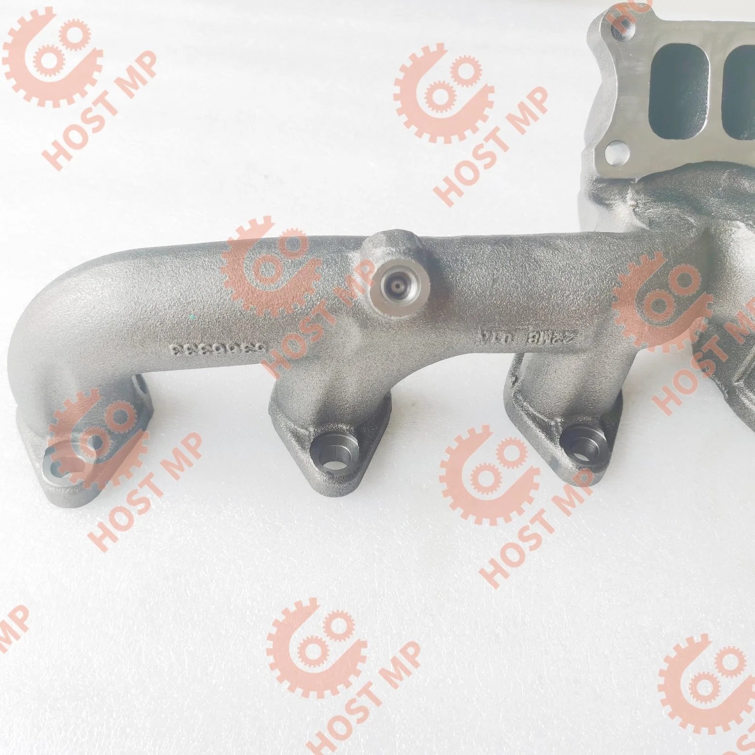 Good Price Genuine Diesel Engine Parts Exhaust Manifold 5366333 for Sale