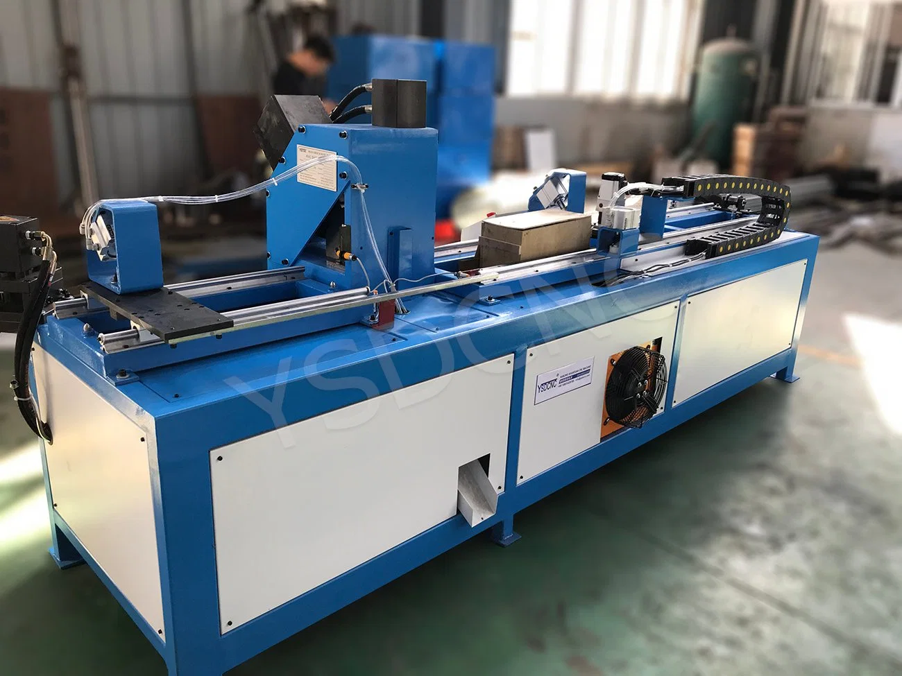 HVAC CNC Angle Steel Flange Production Line /Automatic Punching Cutting Machine for Angle Steel Flange Duct