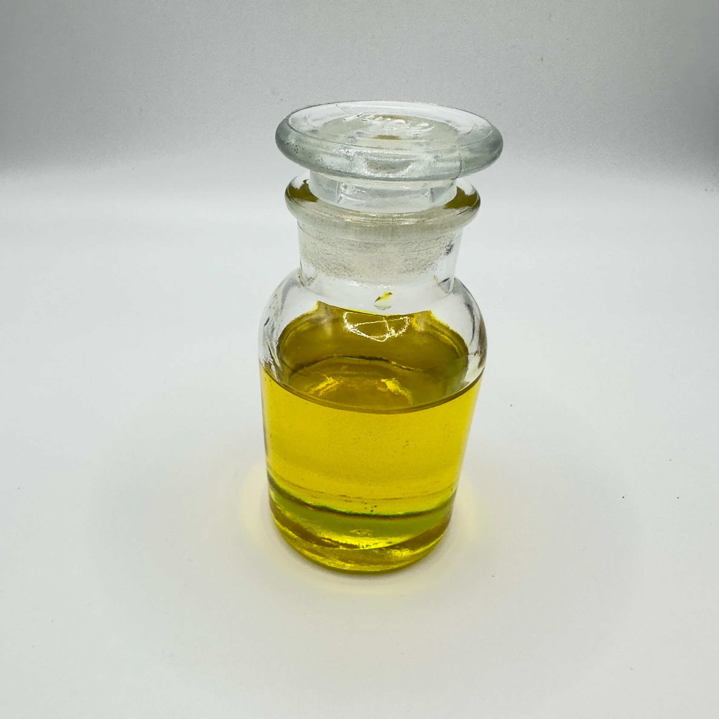 High Purity Pharmaceutical Grade Vitamin a /Retinol/Vitamin a Palmitate Oil