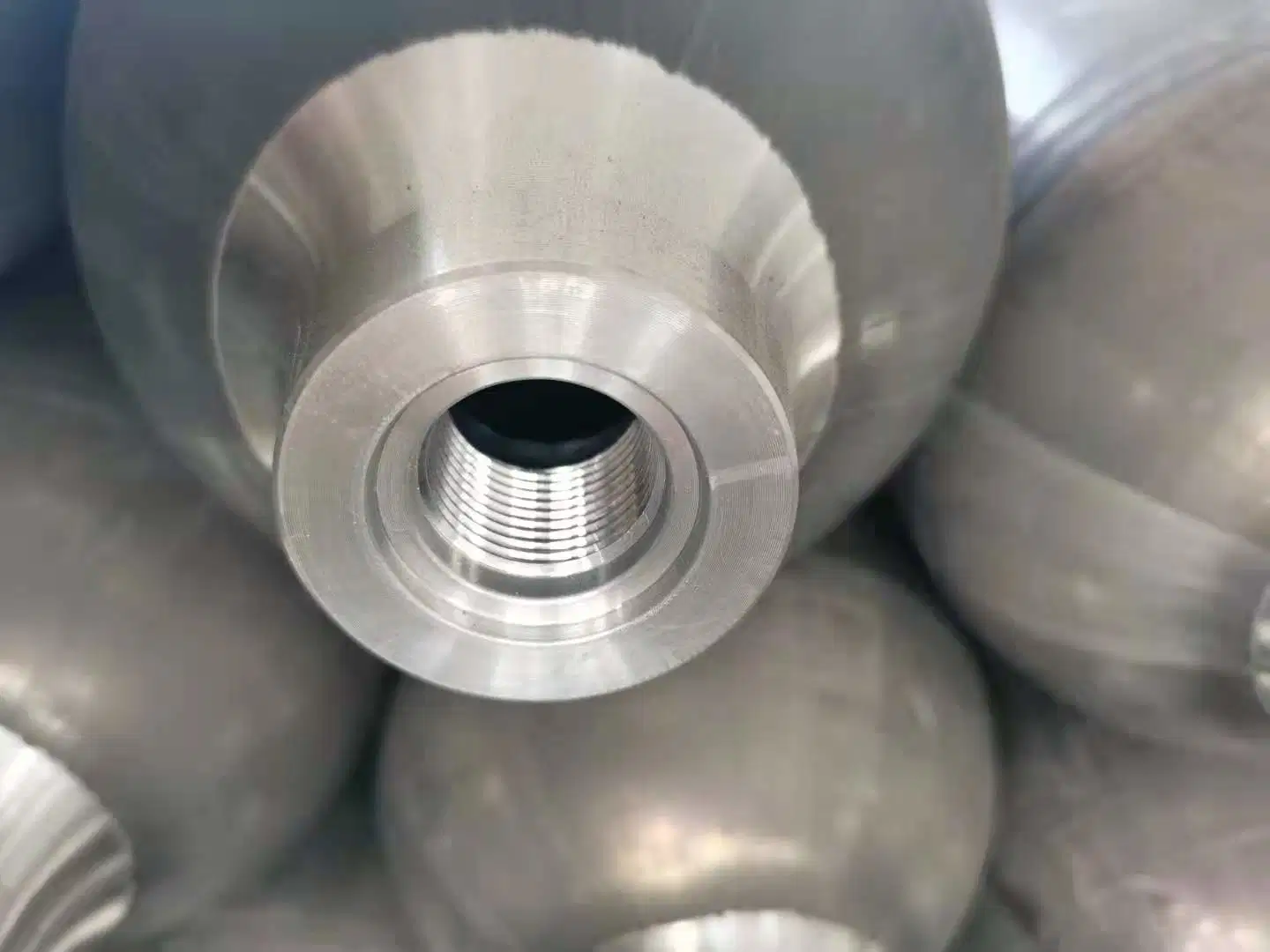 Aluminum Alloy Material with Polishing 5L 10L CO2/Oxygen/Gas Cylinder ISO7866