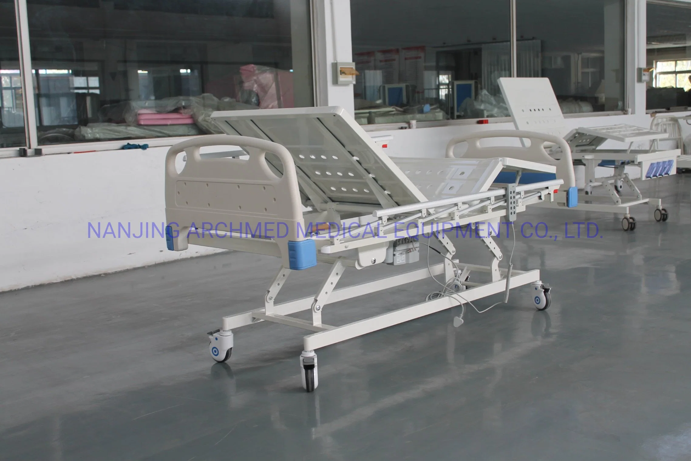 Hospital Equipment Furniture Five Function Electric Bed with Mattress