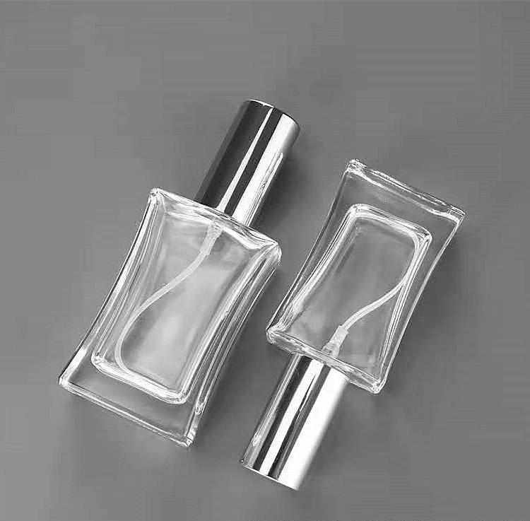 60ml Contenant en verre pour parfum avec col à vis.