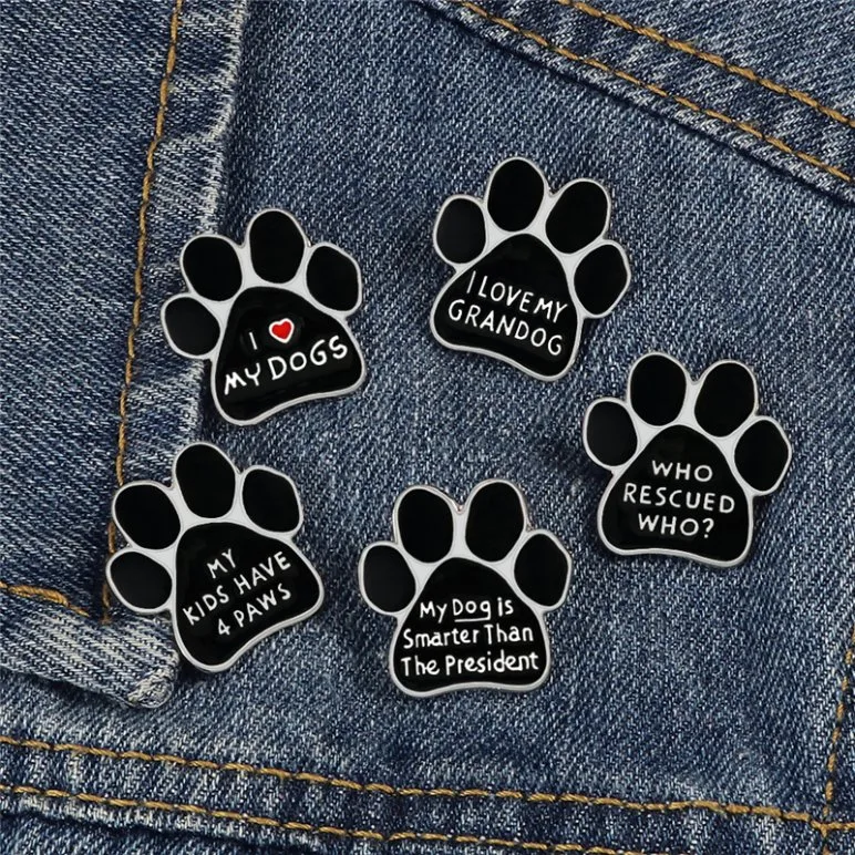 Display Case Custom ID Reels Clear Name China Wholesale/Supplier Lapel Pins No MOQ Promotion Gift Hard Enamel Dog Paw Zinc Alloy Badge