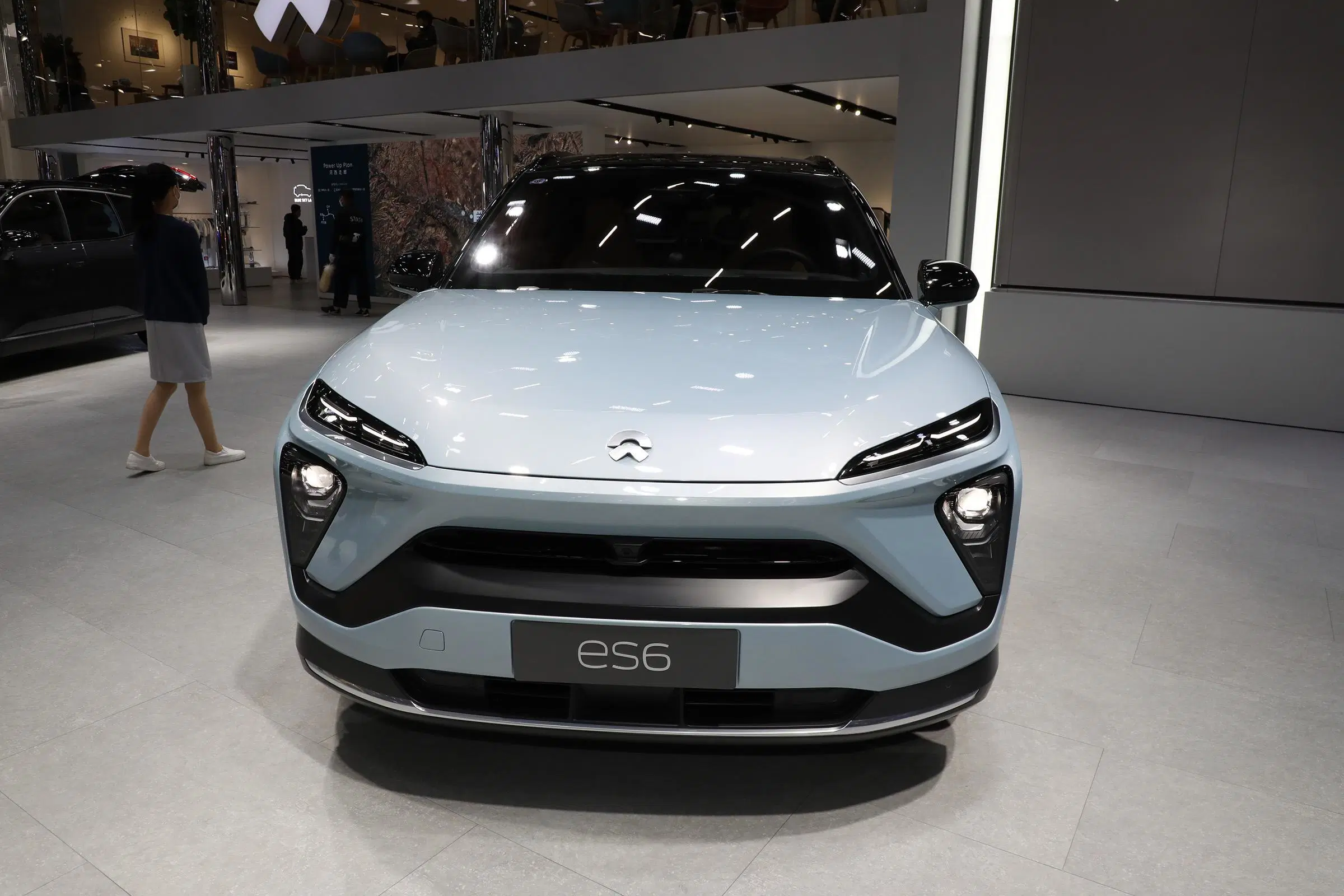 NIO ES6 Электрический SUV Семейство Город использование Средняя батарея Быстрый Замените автомобиль