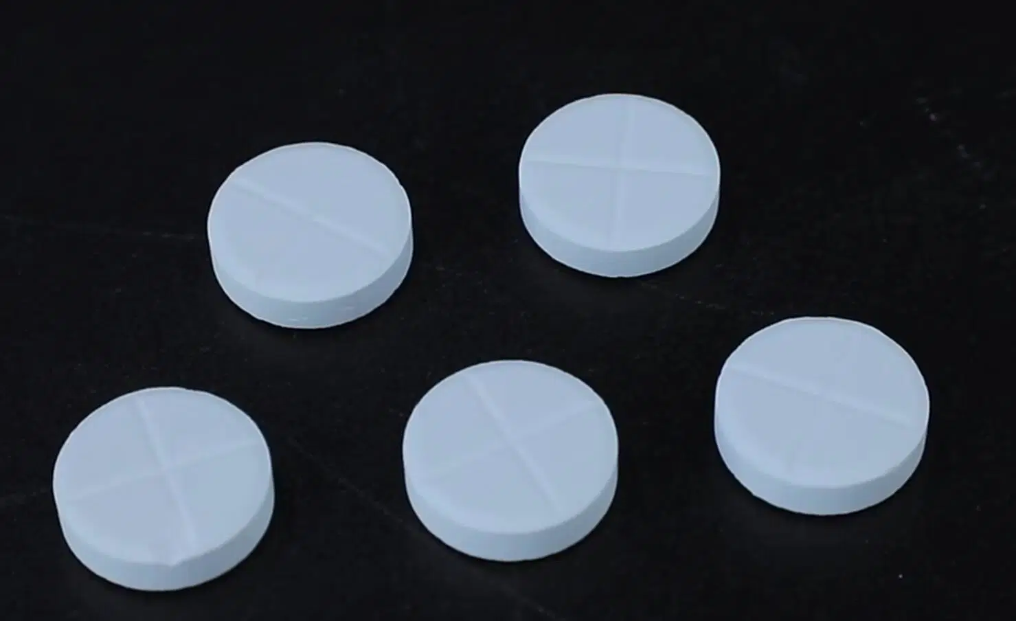 Swimming Pool Chemicals Chlorine Tablet Trichloroisocyanuric Acid (TCCA 90%) Granular Chlorine