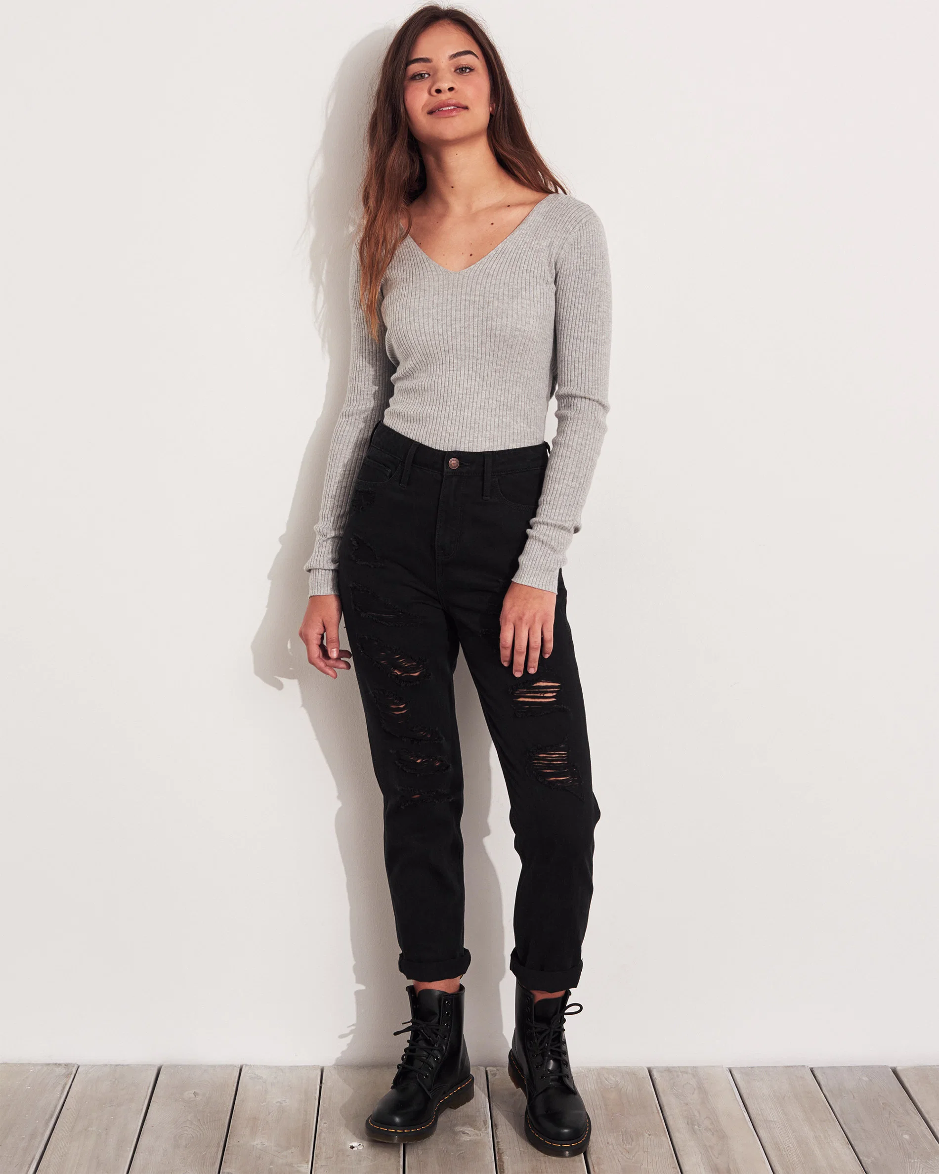 Women Fashion Slim V-Neck Sweater