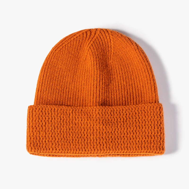 Alta qualidade de Promoção de Inverno de malha simples Beanie Hat com o logotipo personalizado ao ar livre com chapéus de Inverno Fashion mulheres Beanie de malha