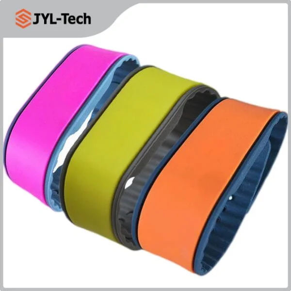 Parc aquatique de base de deux couleurs de Silicone Bracelets en Silicone NFC RFID