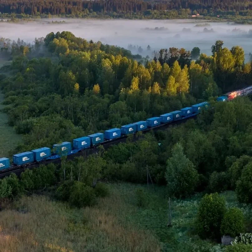 Order Freight China Russia We Deliver in Container 20f ND 40f FCL by Rail