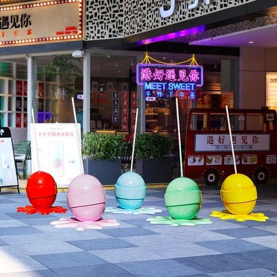 Hot-Sale Popular Colorful Resin Candy Lollipop Statue for Home Office Shop Hotel Indoor Decor