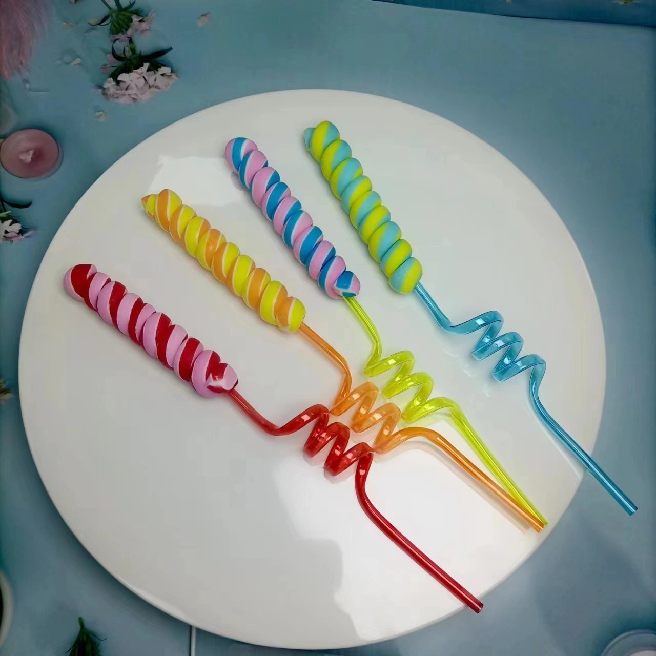 OEM Factory Sale Twist Shaped Lollipop Hard Candy Fun Candy