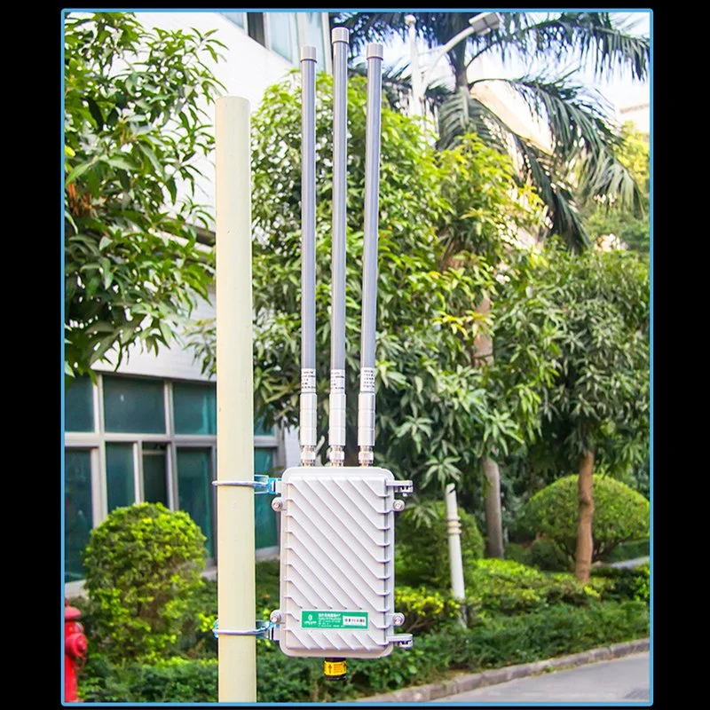 Outdoor Dual Band Wan/LAN Port Waterproof Ap WiFi Extender Repeater up to 32 Terminals Access