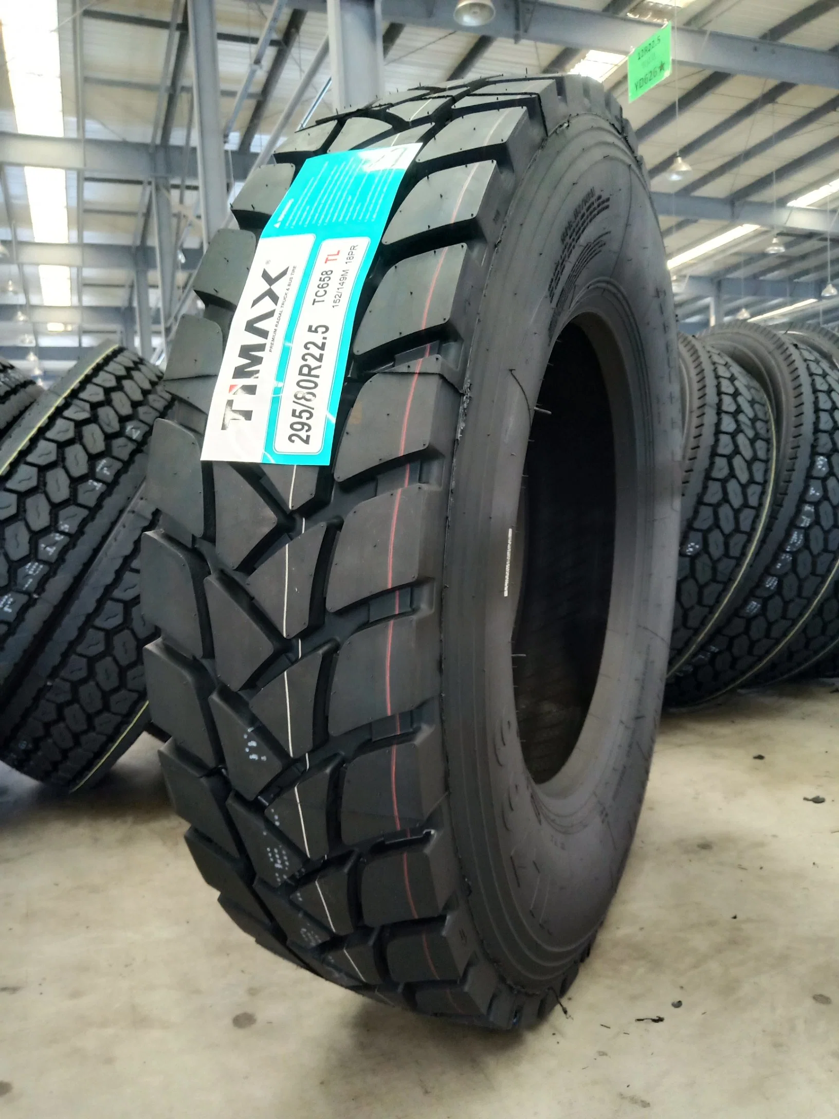 High Quality Good Price China Rubber Truck Tires for Vehicles