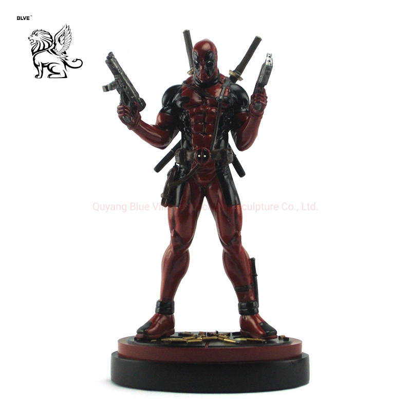 La taille de la vie de la résine célèbre film Marvel Figurine Deadpool statues en fibre de verre sculpture Décoration d'accueil