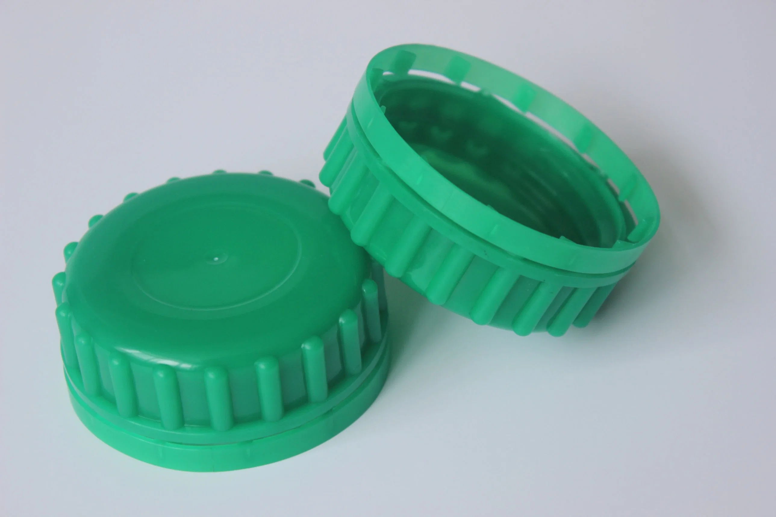 8/12/20/24/36 Cavities Hot Runner Plastic Milk Bottle Cap Mould Shampoo Cap Injection Mould Design 2021