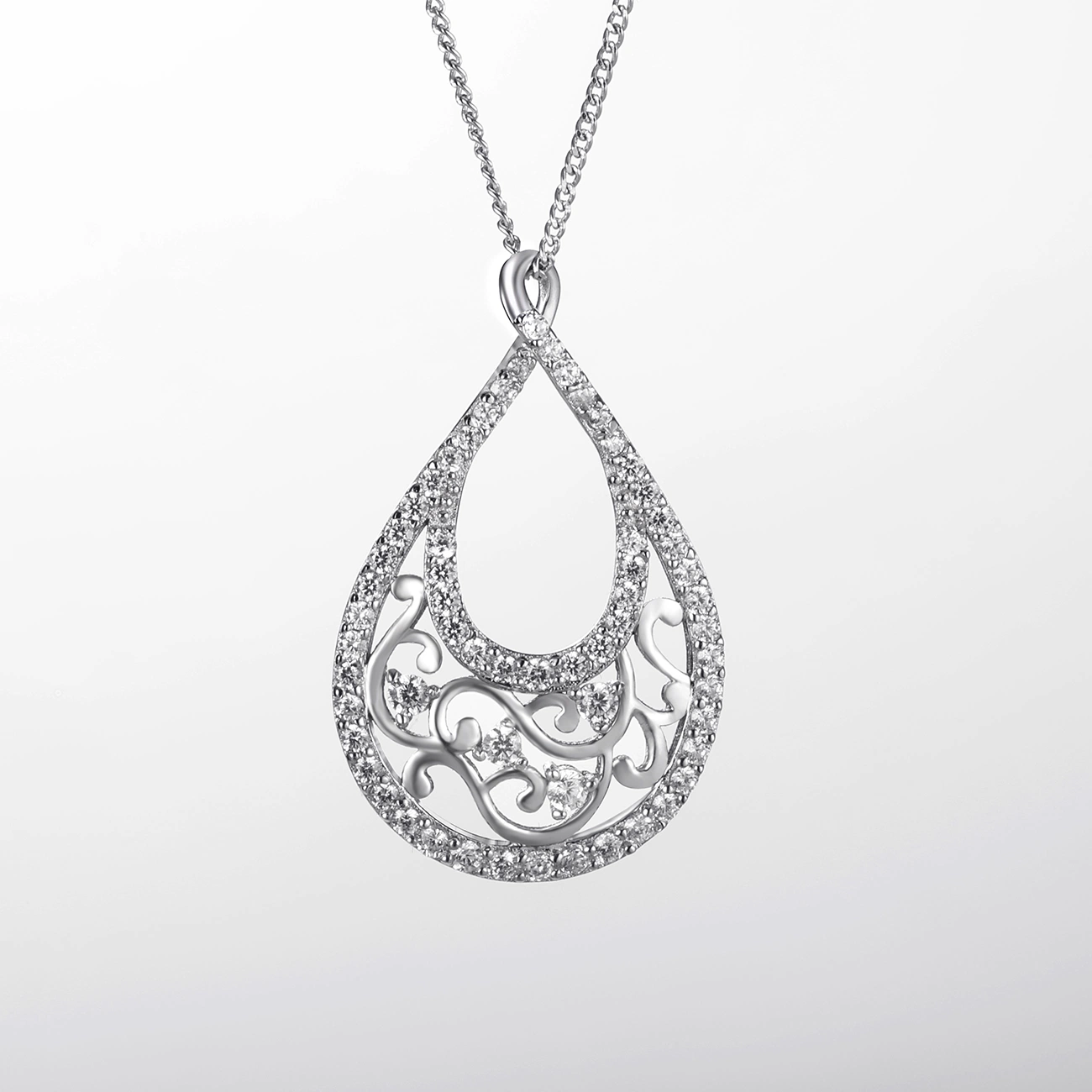 Factory Price Jewelry 925 Sterling Silver Pendant with Cubic Zirconia