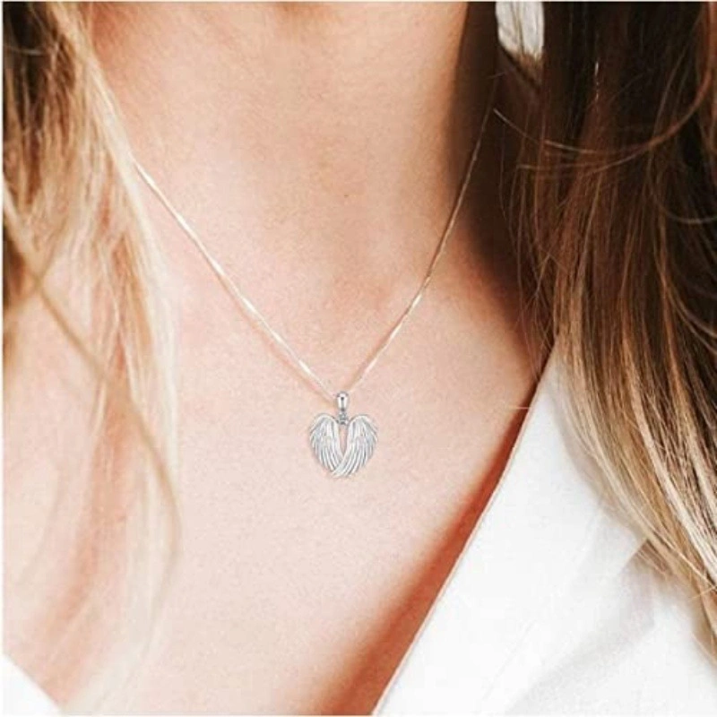 Wholesale/Supplier Jewelry Fashion Clover Necklace Personality Gold Plated Stainless Steel Necklaces for Women