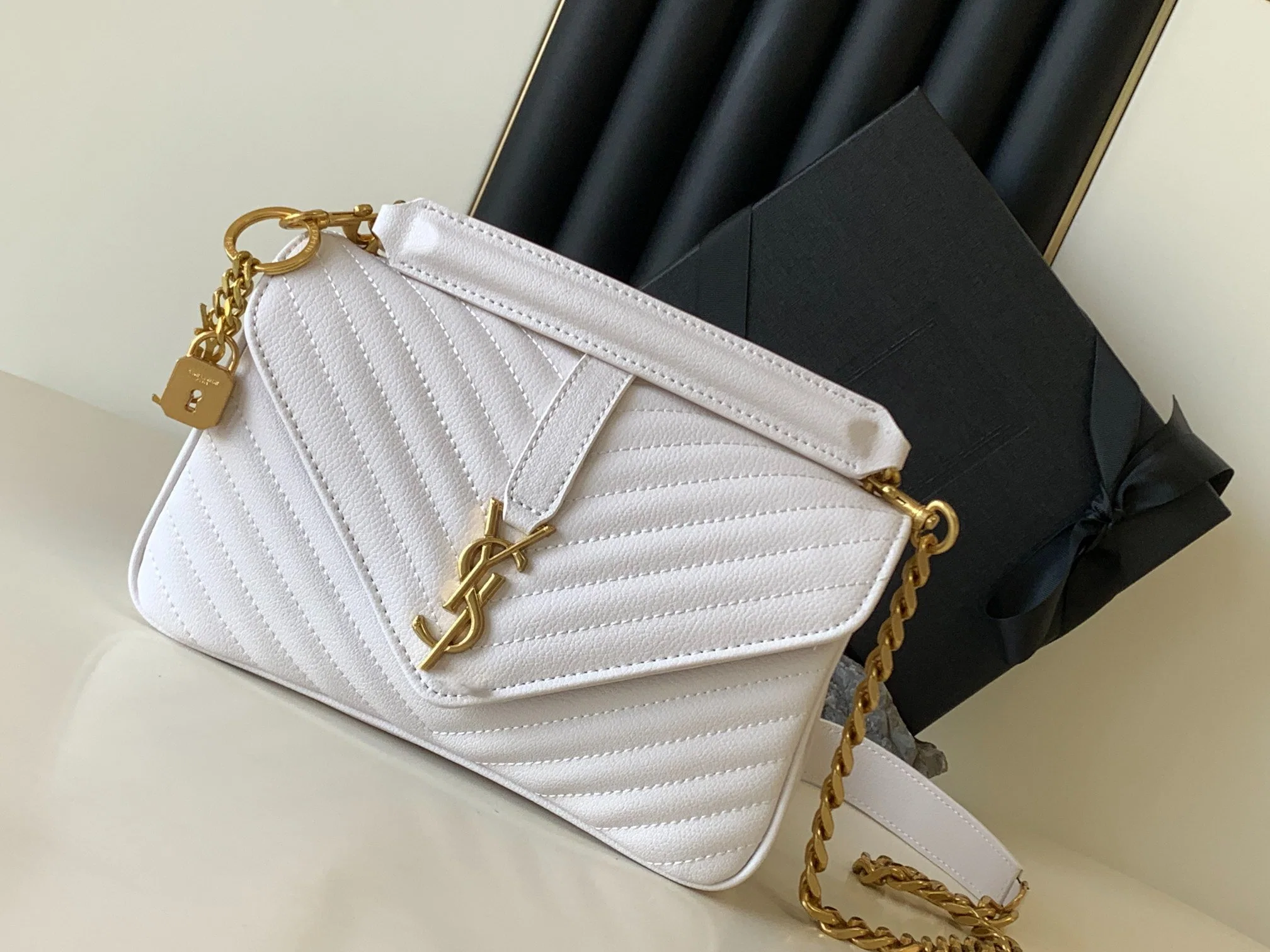 Guangzhou Best Selling New Designer Luxury Replica High Quality Famous Brand Different Size Handbag Wallet Tote Bag Handbags