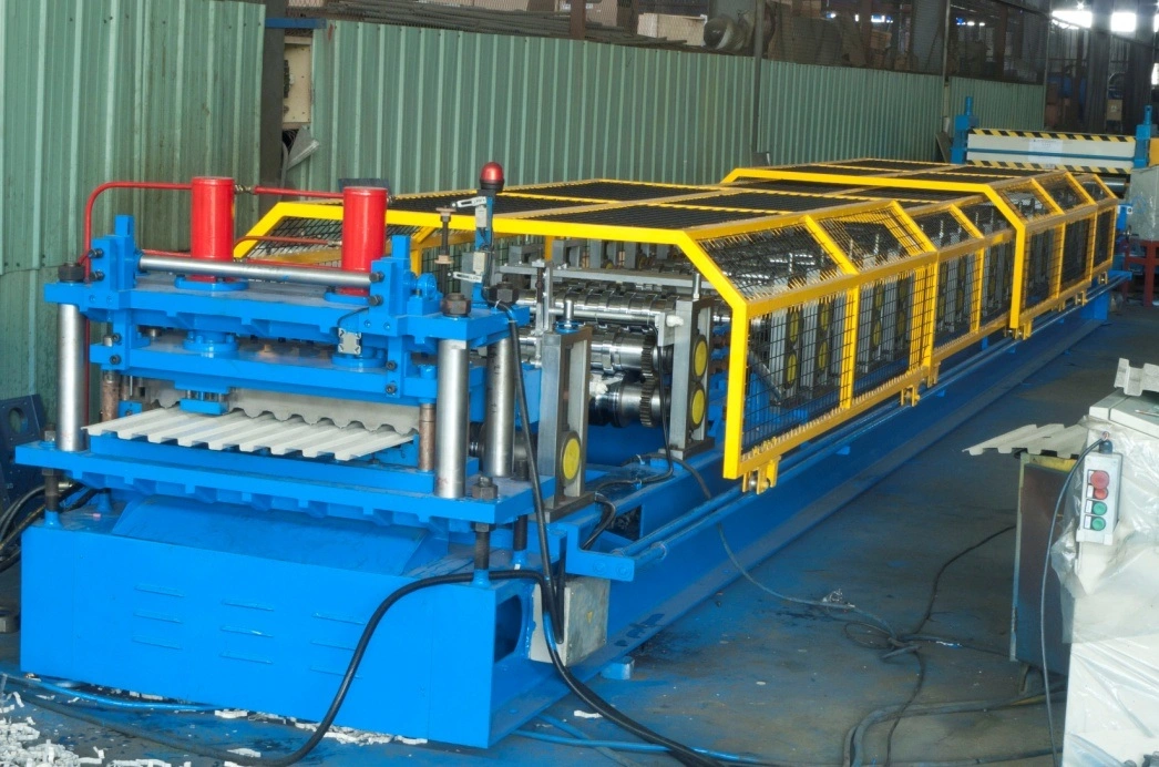 Hydraulic Cutting Steel Rolling Shutter Door Roll Forming Machine for Yx705