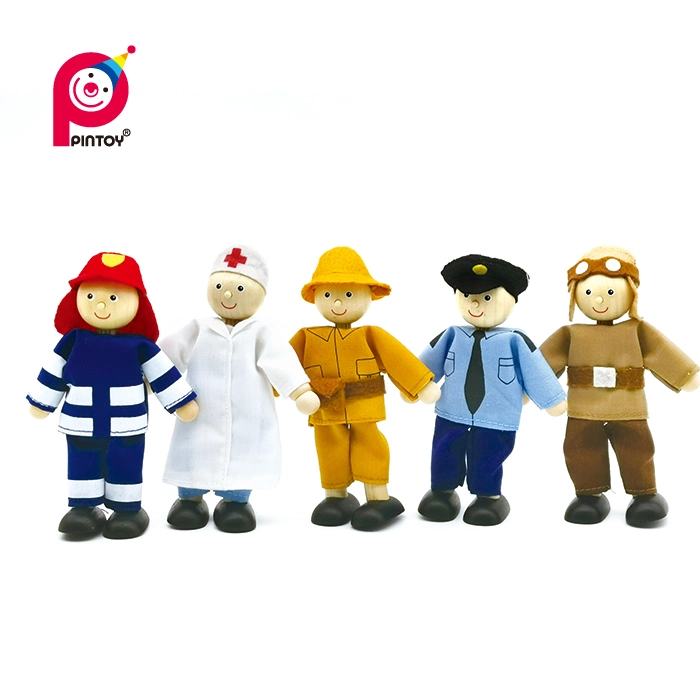 Pintoy Wooden Toy Role Play Dolls Set